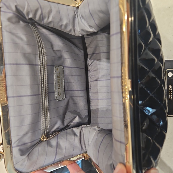 Chanel Mademoiselle Quilted Satchel Black Patent w/Gold Accents - Picture 5 of 8